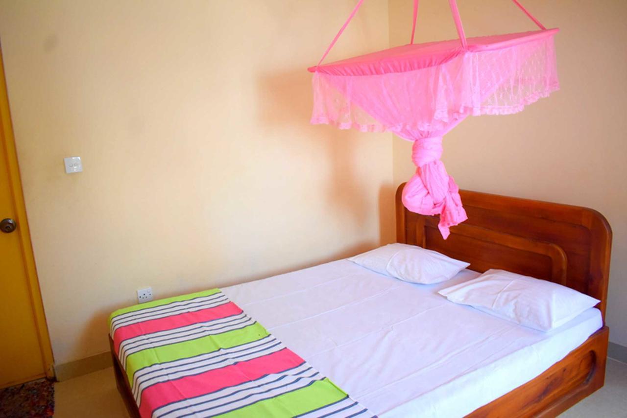 Yaswi Guest House Passikudah 外观 照片