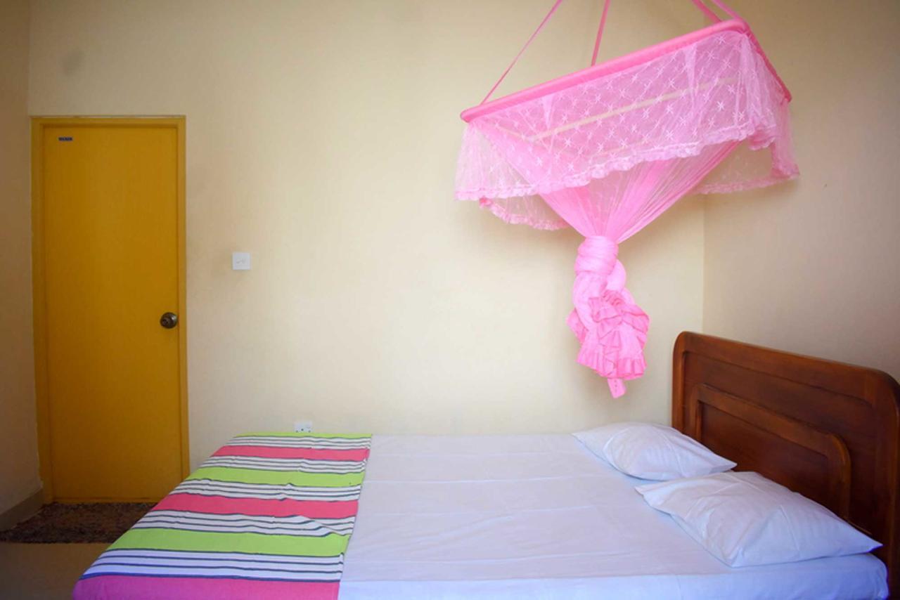 Yaswi Guest House Passikudah 外观 照片